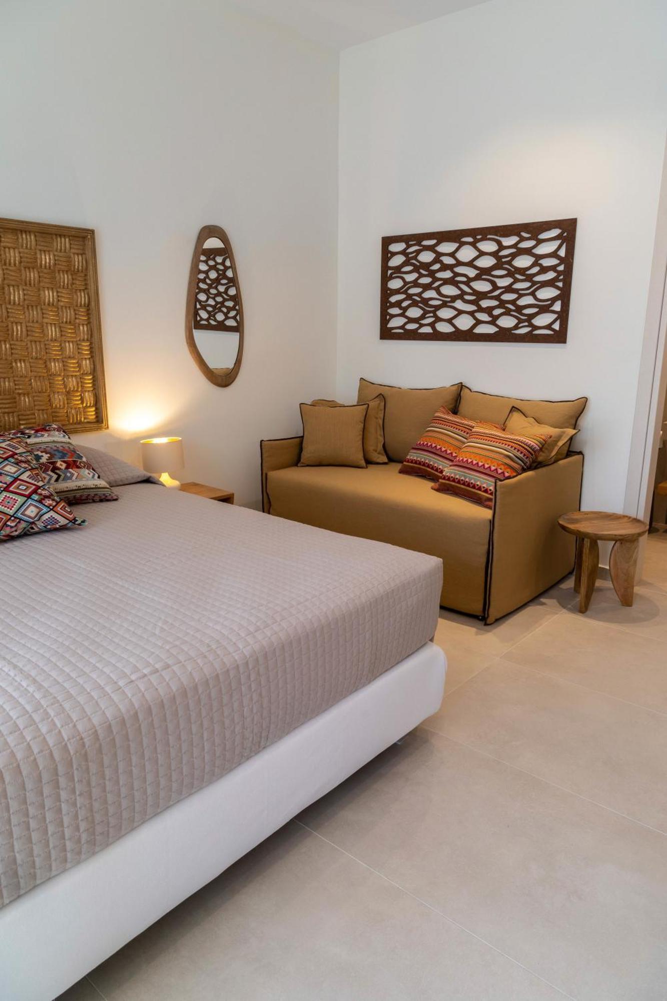 Arancia Elegant Rooms And Suites Толон Экстерьер фото